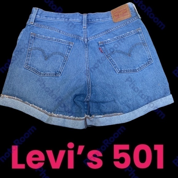 Levi’s 501 button fly size 29 medium wash distressed shorts. Just like new! - Picture 5 of 15